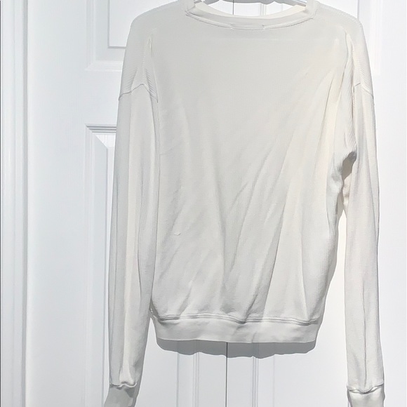 Brandy Melville White Waffle Knit - Picture 2 of 5